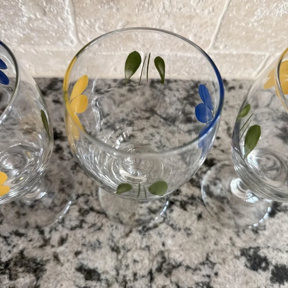 Vtg Lot of 4 Maxam Hand Painted Floral Clear Glass Goblets Daisy Italy